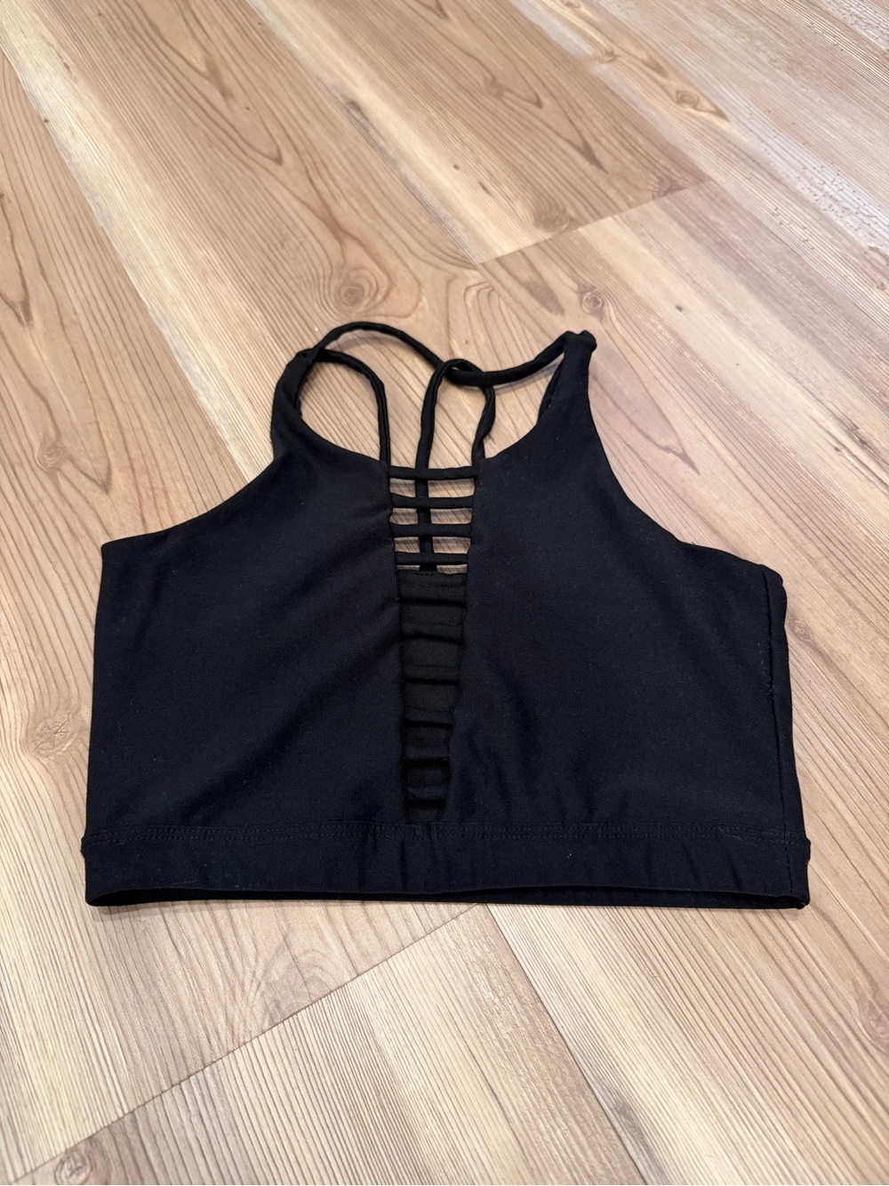 Scorpio Sol Black Strappy Yoga Sports Bra-Size XS